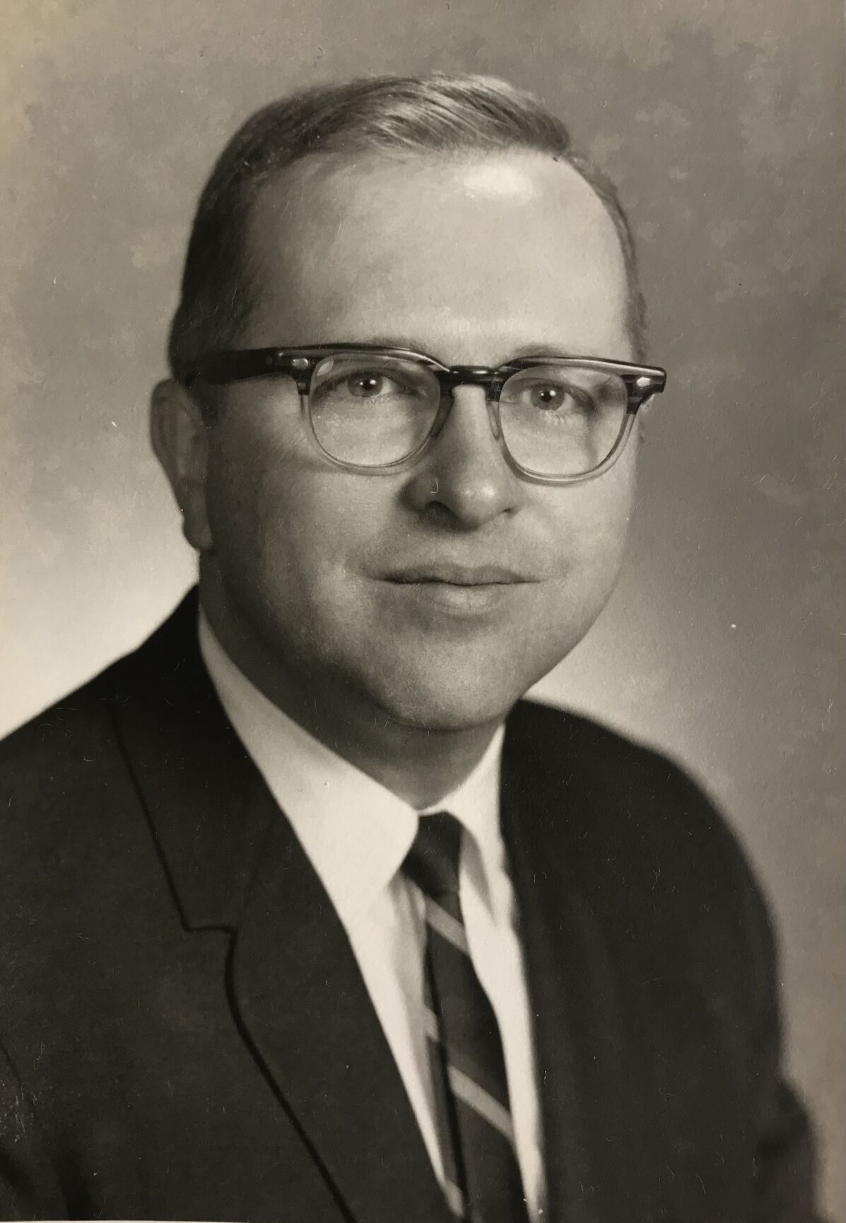 Frank Gibson Head, Jr.